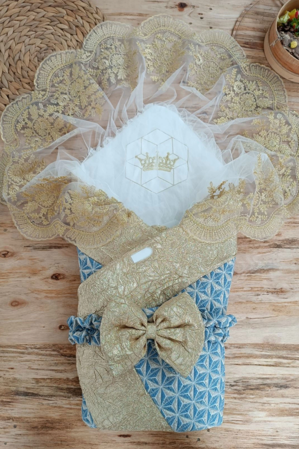Yenidoğan Piramit Desenli Güpür İşlemeli Bebek Battaniyesi Kundak Gold