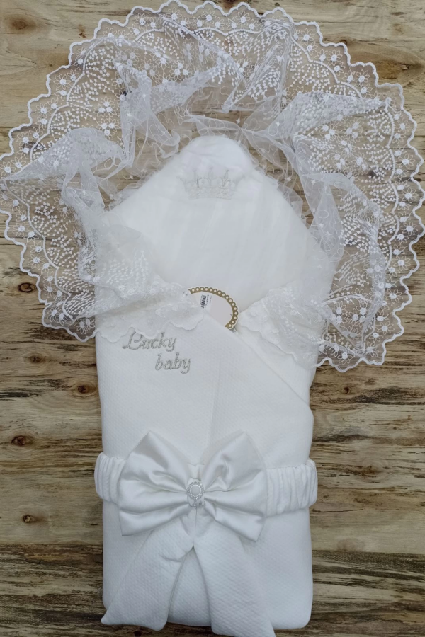 Yenidoğan Sahra Taç Lucky Baby Nakışlı Kumru Kundak Bebek Battaniyesi Ekru