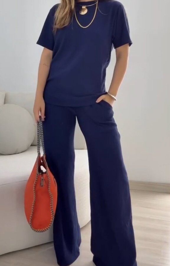 Kadın Kısa Kollu Bisiklet Yaka Viskon Iki Iplik Bluz Ve Pantolon Ikili Takım