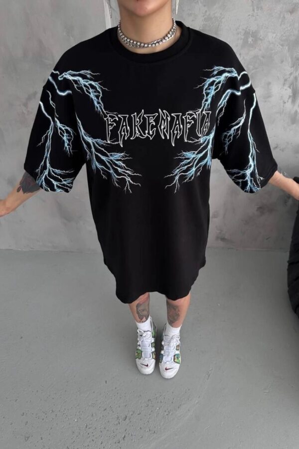 Kadın Bisiklet Yaka Yıldırım Baskılı  Kısa kol Oversize T-Shirt - Siyah