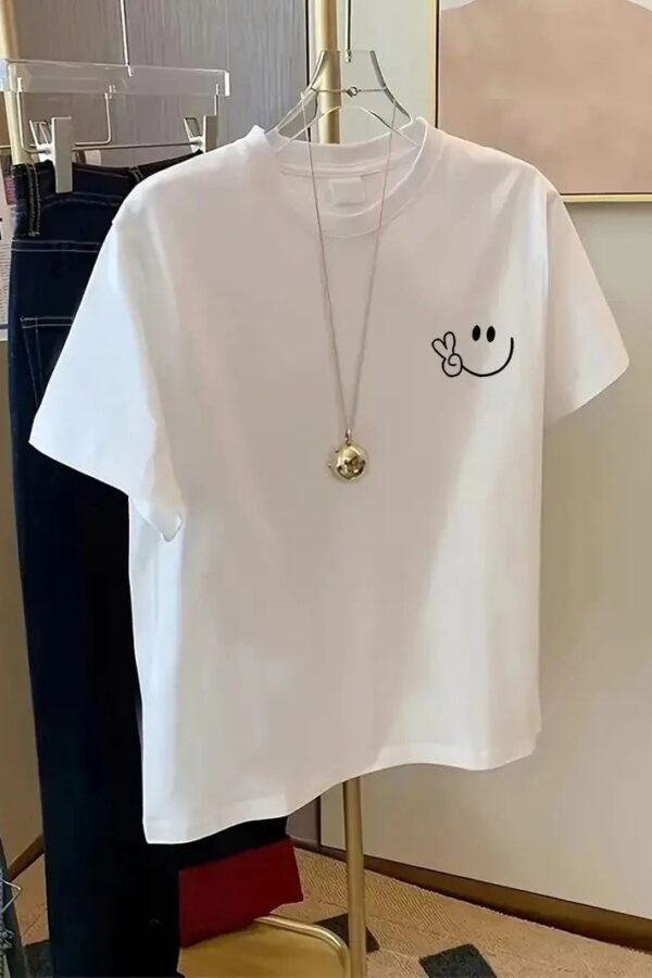 Kadın Gülücük Baskılı Tişört Kısa Kol Bisiklet Yaka Oversize T-Shirt - Beyaz