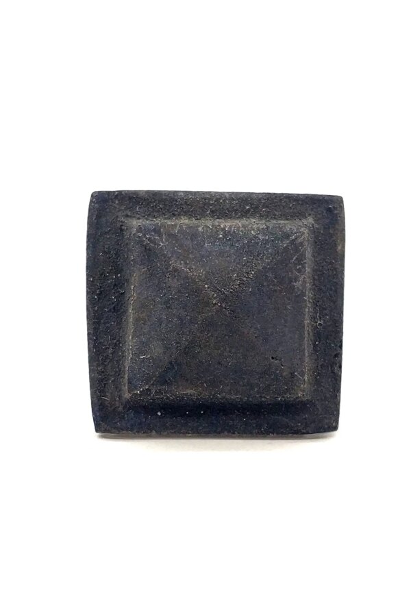 Antika Tarz Dekoratif Pirinç Flanşlı Piramit Kabara - 29 mm, Oksit