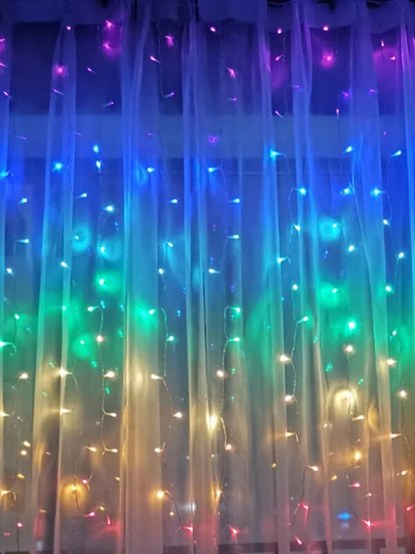 Perde Led  240 Ledli 8 Fonksiyonlu Dekor Lambası RGB