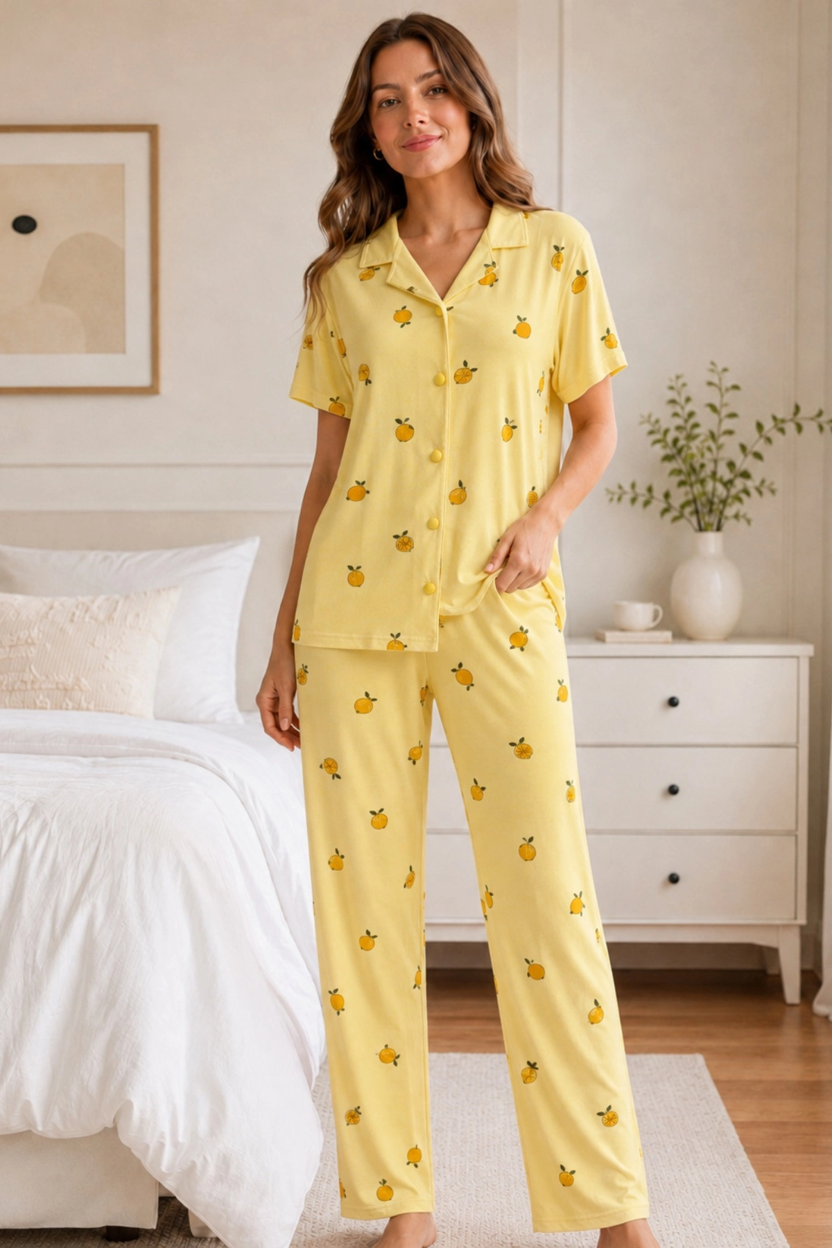 Sarı Limon Desenli Kısa Kollu Gömlek Yaka Milan Kumaş Kadın Pijama Takımı - Görsel 2