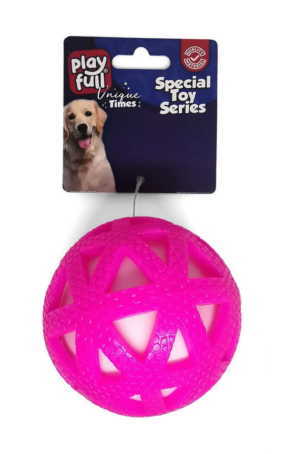 Işıklı Üçgen Desenli Plastik Top Köpek Oyuncağı 7,5 Cm Pembe