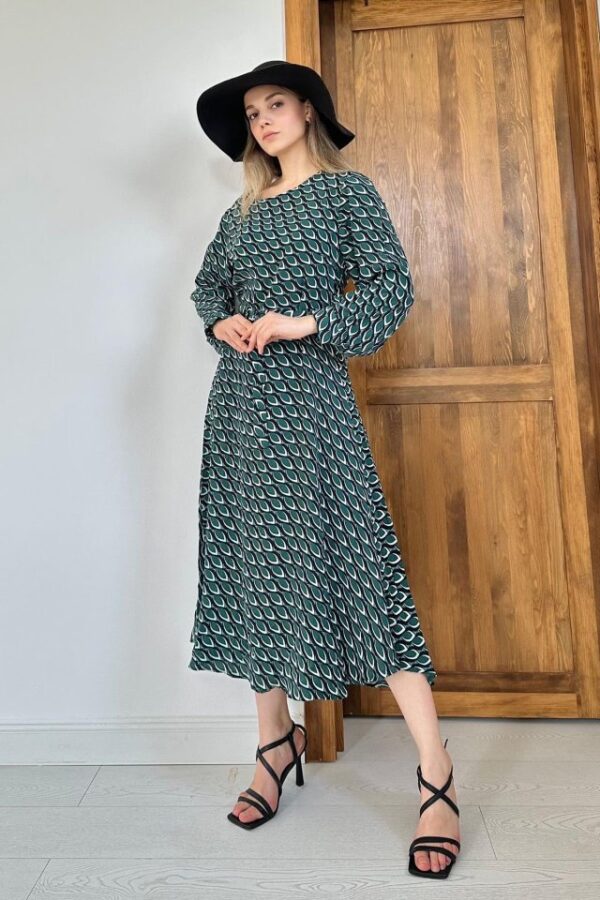 Yeşil Dökümlü Desenli Elbise