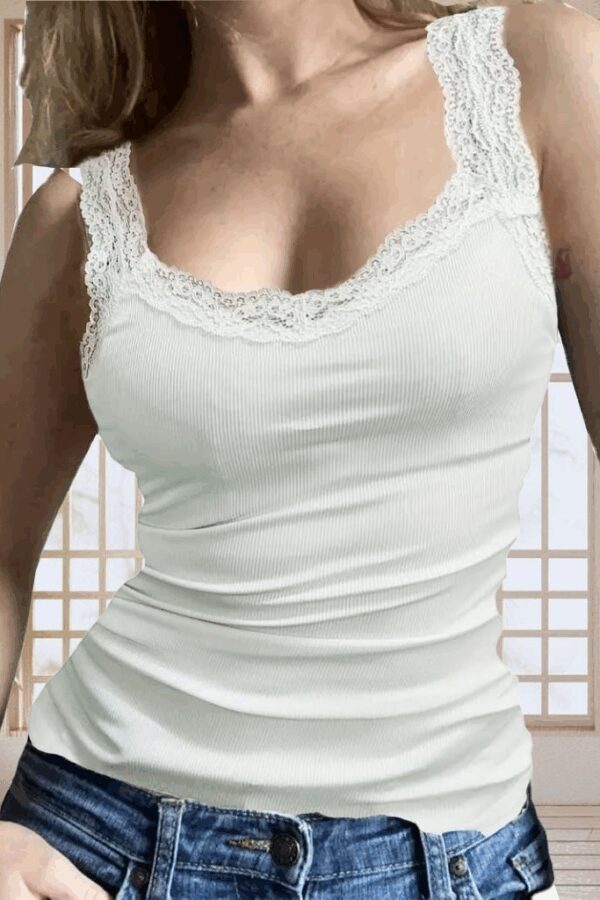 Kadın Askılı Yuvarlak Yaka Dantel Detay Kaşkorse Bluz