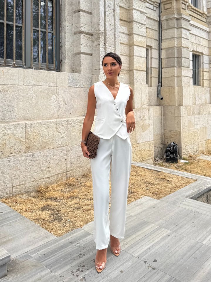 Kadın Sıfır Kollu çapraz V Yakalı önden Düğmeli Atlas Yelek Ve Pantolon Ikili Takım - Görsel 6