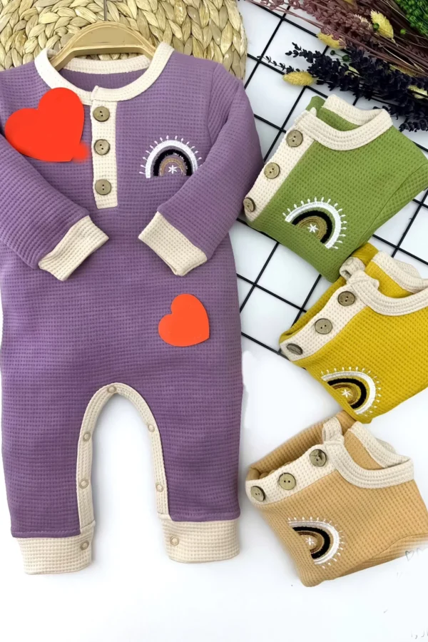 3-6-9-12 Ay Gökkuşağı Nakışlı Düğme Yakalı Uzun Kollu Kız Erkek Bebek Tulumu Lila