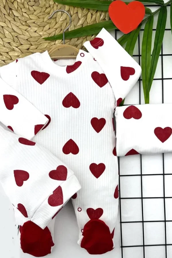 3-6-9-12 Ay Kalp Baskılı Yaka Çıtçıtlı Kuyruk Şapkalı Uzun Kollu Kız Bebek Tulumu Beyaz