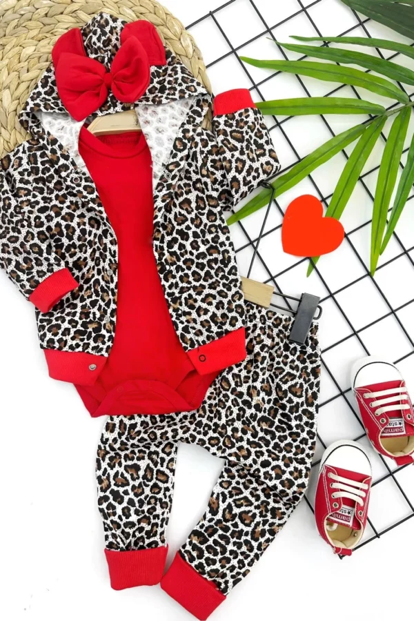 3-6-9-12 Ay Leopar Desenli Fiyonk Kapşonlu Ceketli Zıbınlı 3lü Kız Bebek Takımı Kırmızı