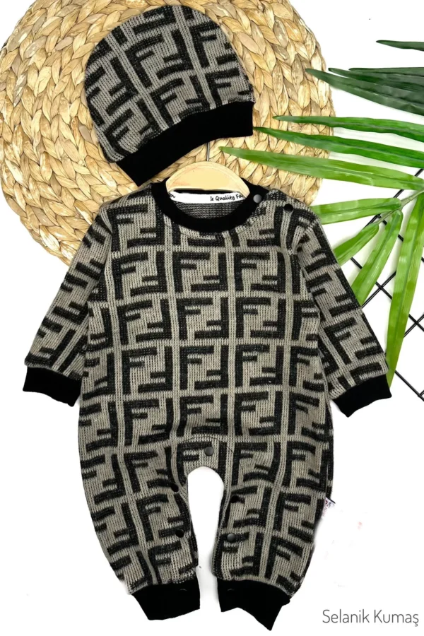 3-6-9-12 Ay Örme Selanik Kumaş Çıtçıt Kapamalı Şapkalı Erkek Bebek Tulumu Siyah