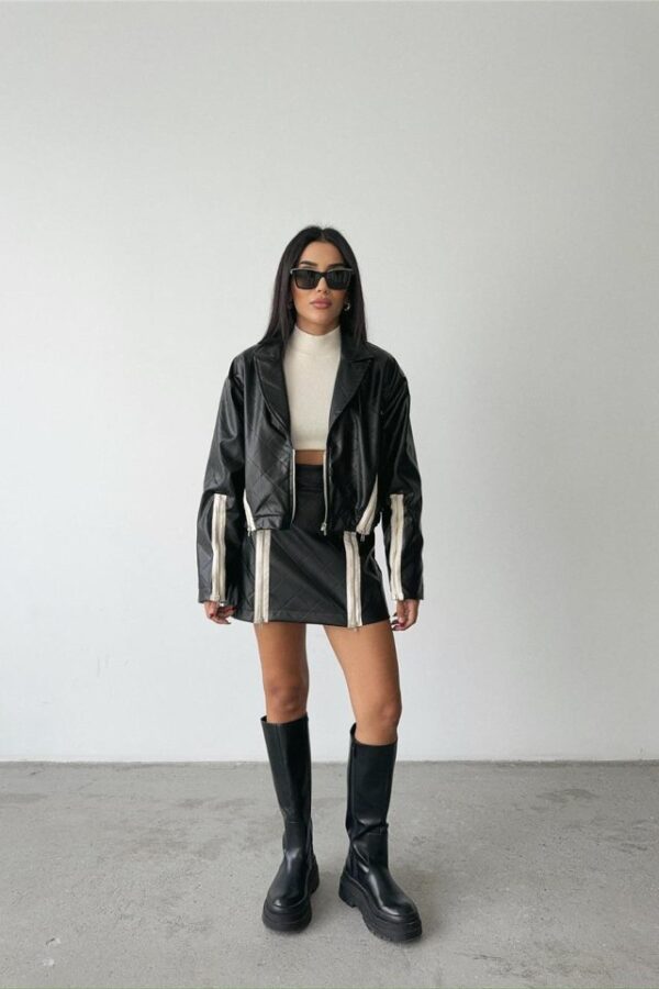 BAKLAVA DERİ CROP CEKET FERMUAR AKSESUAR DETAYLI - Siyah