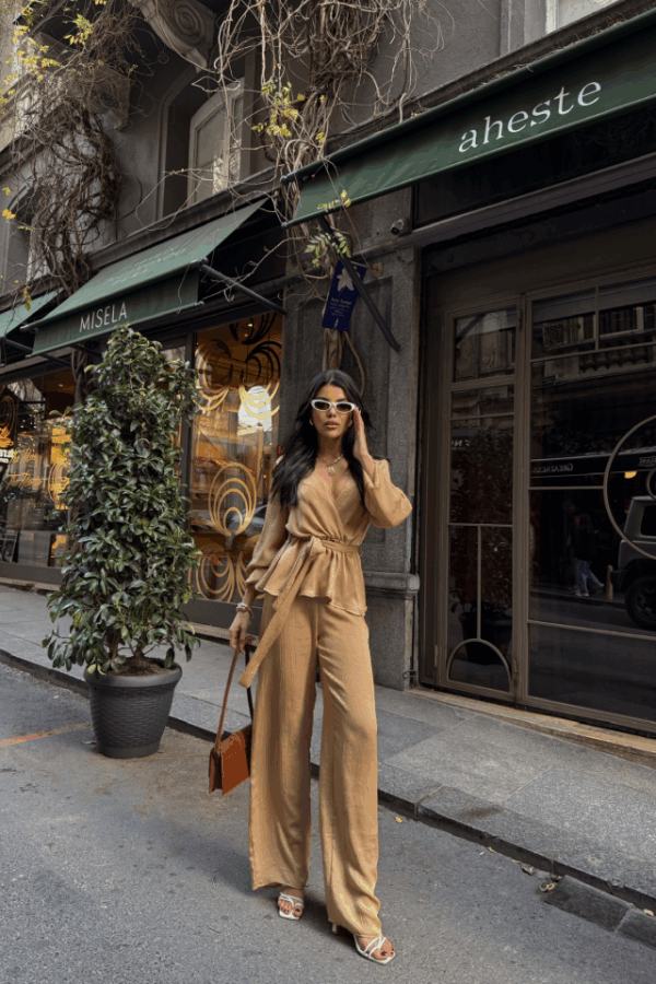 SATEN KRUVAZE BAĞLAMALI BLUZ- PANTOLON TAKIM - Mavi