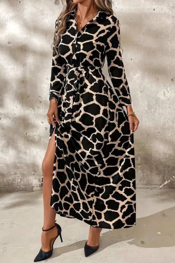 Kadın Uzun Kollu Yakalı önü Düğmeli Desenli Belden Kuşaklı Uzun Süprem Elbise