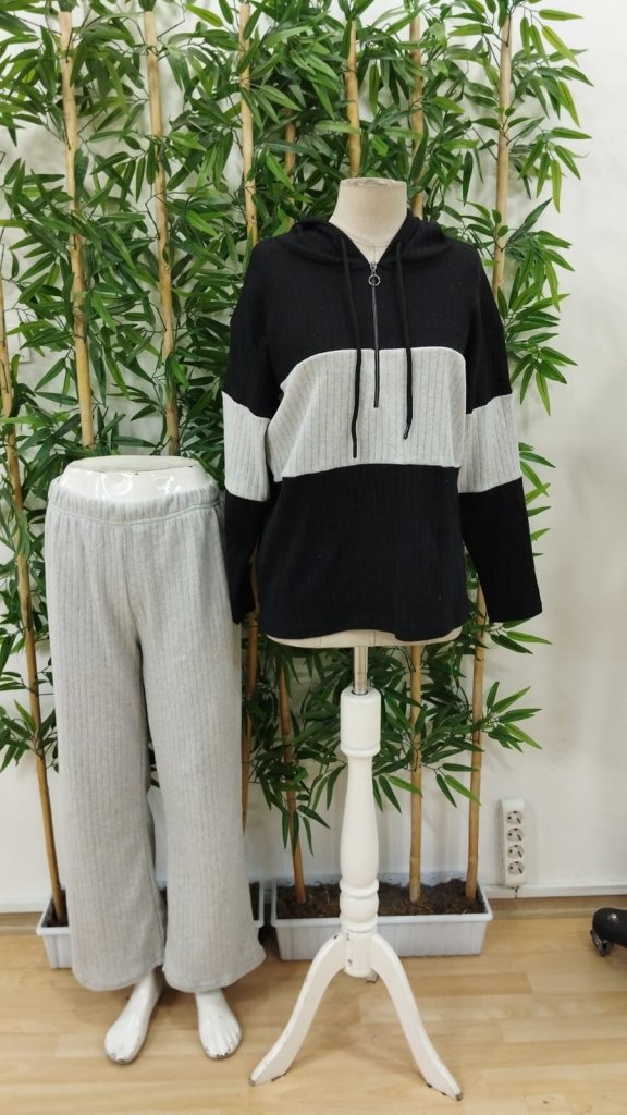 Kadın Uzun Kollu Kapşonlu önden Fermuarlı şardonlu Kaşkorse Bluz Ve Pantolon - Görsel 7