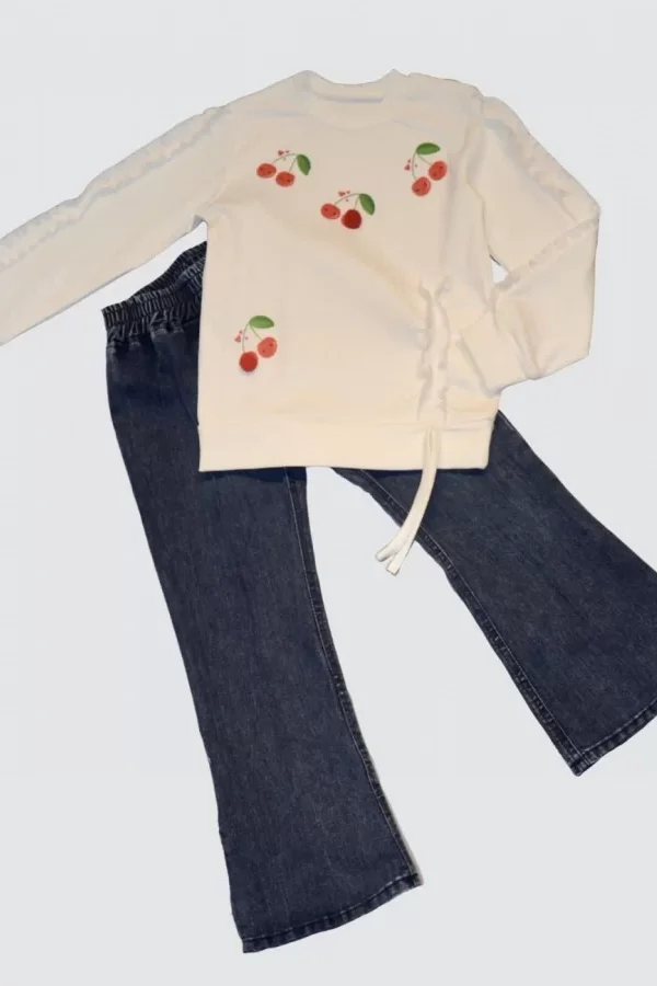 4-5-6 Yaş Kot Pantolonlu Kiraz Desenli Penye Sweat Uzun Kollu 2li Kız Çocuk Takımı Beyaz