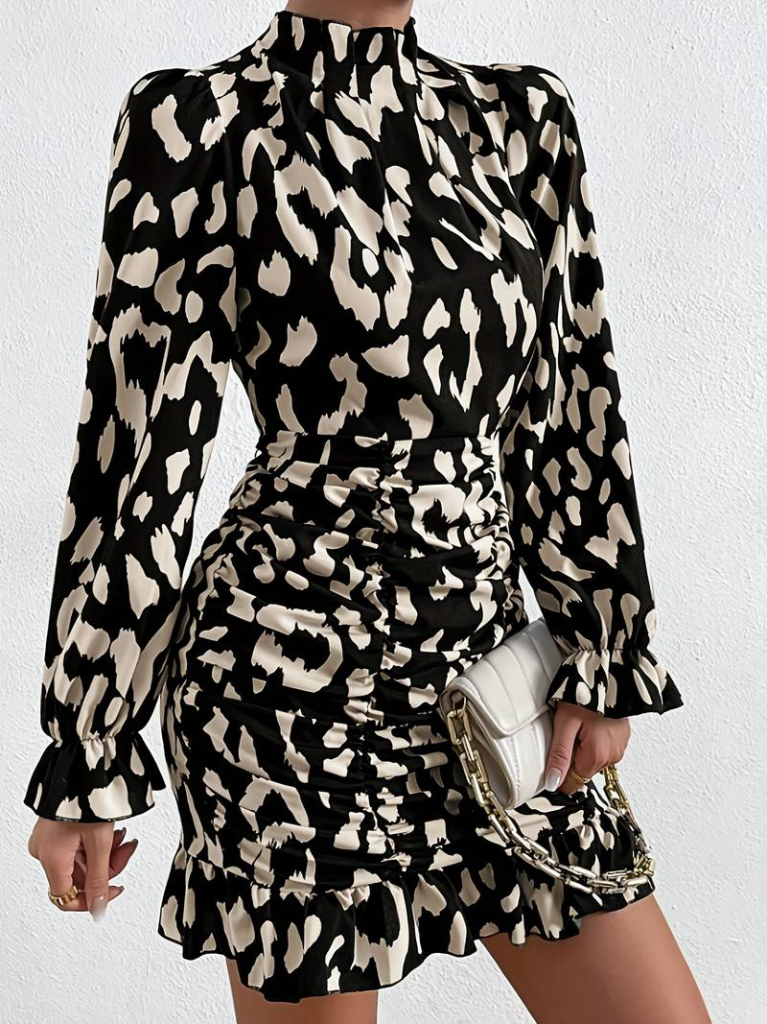 Kadın Uzun Kollu Balıkçı Yaka Yanlardan Büzgü Detaylı Kısa Dalgıç Elbise - Görsel 2