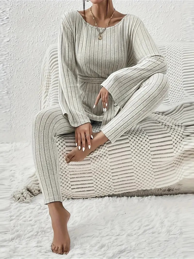 Kadın Uzun Kollu Tek Omuzu Açık Belden Kuşaklı şardonlu Kaşkorse Bluz Ve Tayt Pantolon - Görsel 2