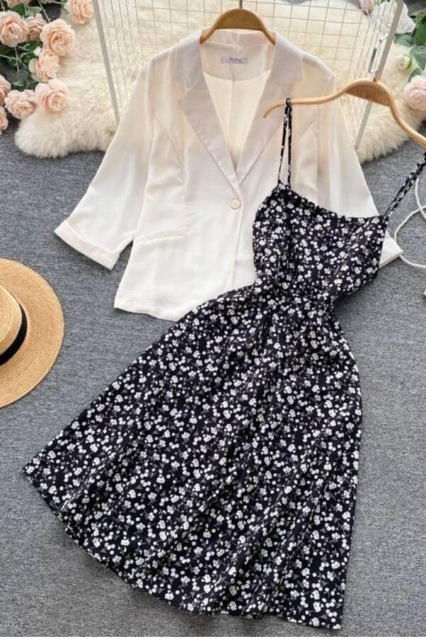 Kadın Omuz Askılı çiçek Desenli Kruvaze Yaka Viskon Kumaş Elbise