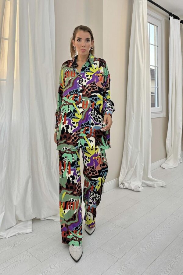 Desenli Dijital Desenli Gömlek Ve Pantolon Takım