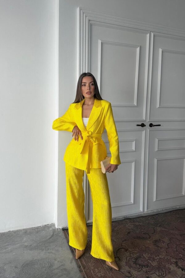 Mavi Beli Kuşaklı Ceket Ve Pantolon Parlak Takım