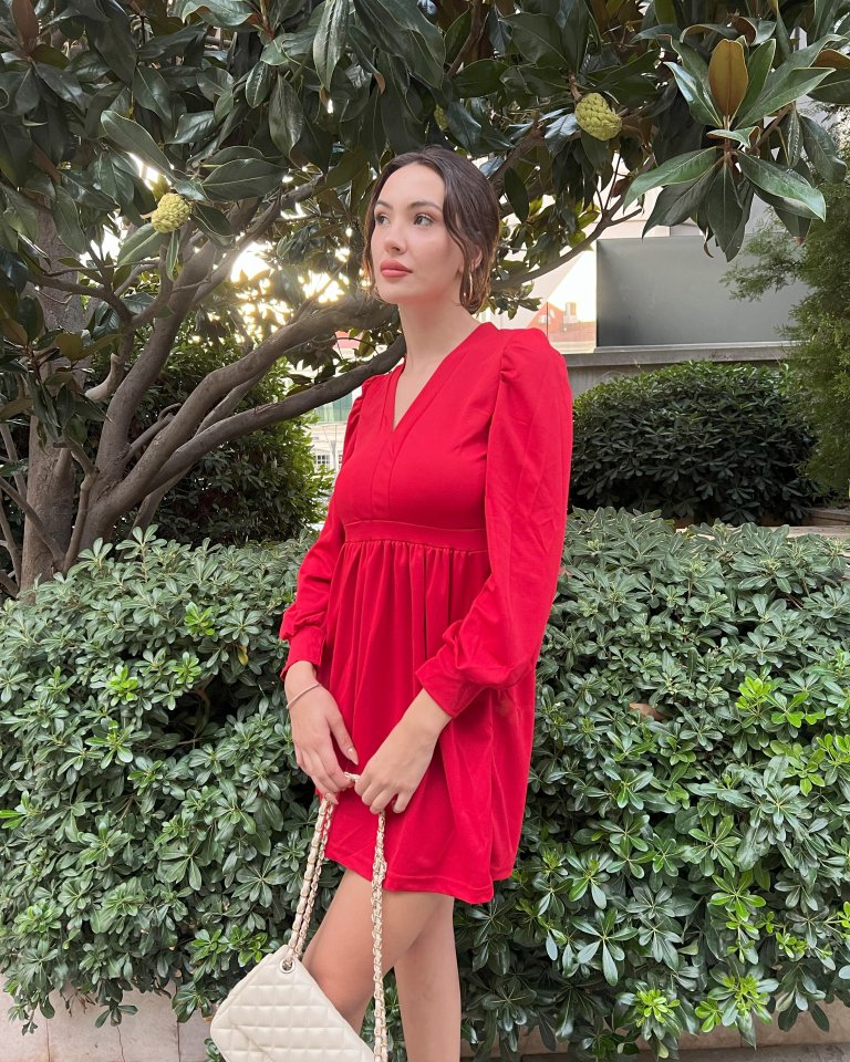 Kadın Uzun Kollu V Yaka Belden Hafif Pileli Scuba Krep Mini Boy Elbise - Görsel 3