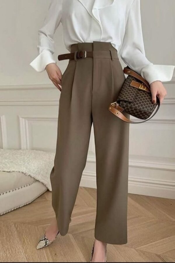 Kadın Yan Deri Kemerli şık Havuç Pantolun