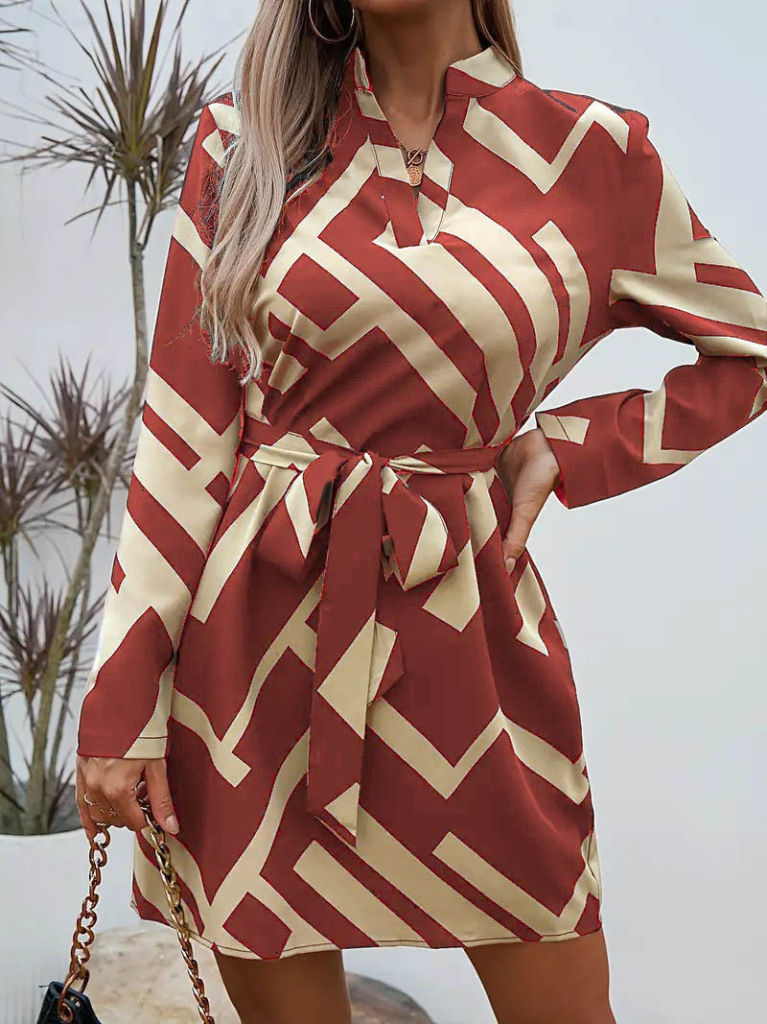 Kadın Uzun Kollu V Yakalı Desenli Belinde Kuşaklı Dalgıç Elbise - Görsel 2