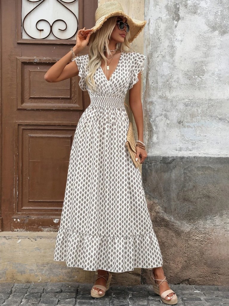 Kadın Kısa Kelebek Kollu Kruvaze Yakalı Desenli Süprem Elbise - Görsel 4