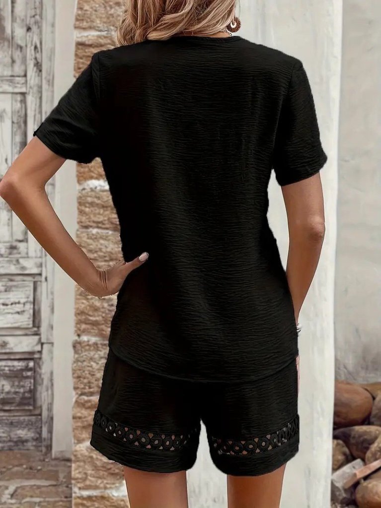 Kadın Kısa Kollu V Yakalı Dantel Detaylı Bürümcük Bluz Ve Short Ikili Takım - Görsel 5