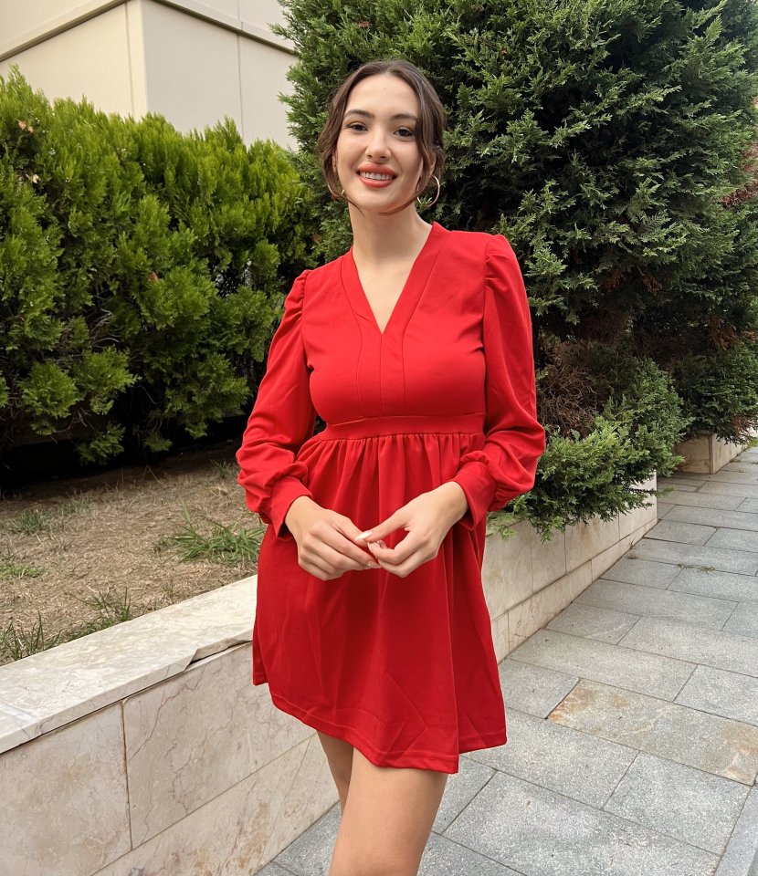 Kadın Uzun Kollu V Yaka Belden Hafif Pileli Scuba Krep Mini Boy Elbise - Görsel 4