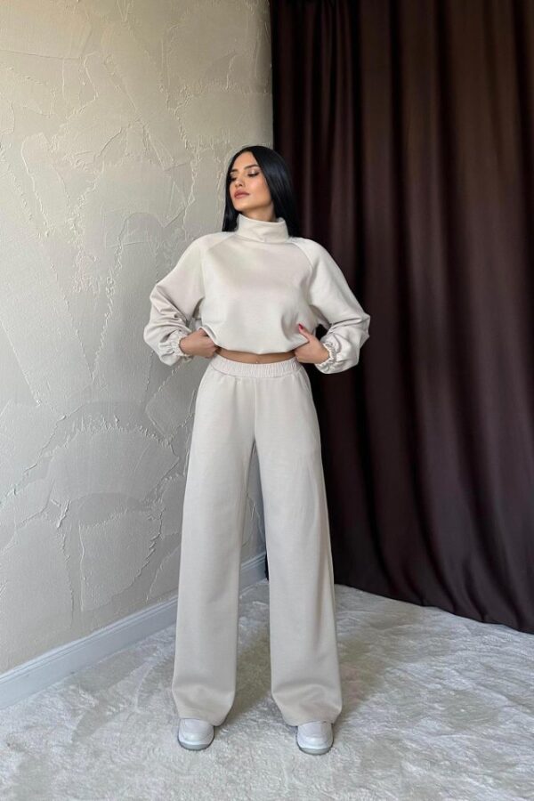 Bej Dik Yaka Eşofman Takım