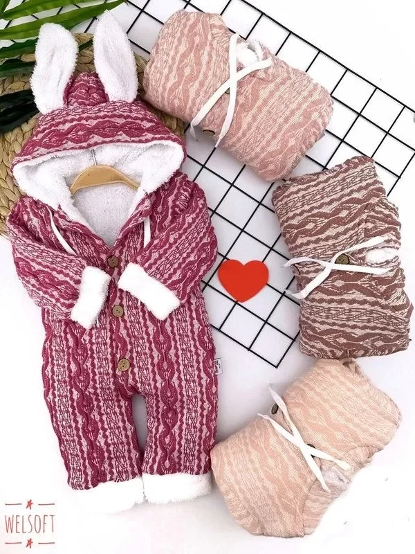 6-9-12-18 Ay Düğme Kapamalı Kulaklı Kapşonlu Motif Desenli Örme Kumaş Kız Erkek Bebek Tulumu Nar Çiçeği