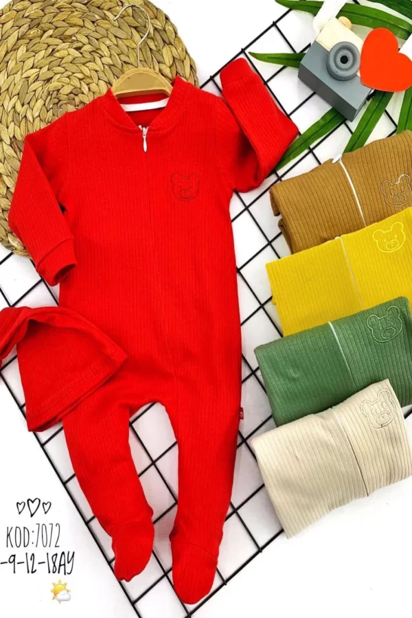 6-9-12-18 Ay Ef Boy Fermuarlı Ayıcık Armalı Kuyruklu Şapka Uzun Kollu Kız Erkek Bebek Takımı Kırmızı