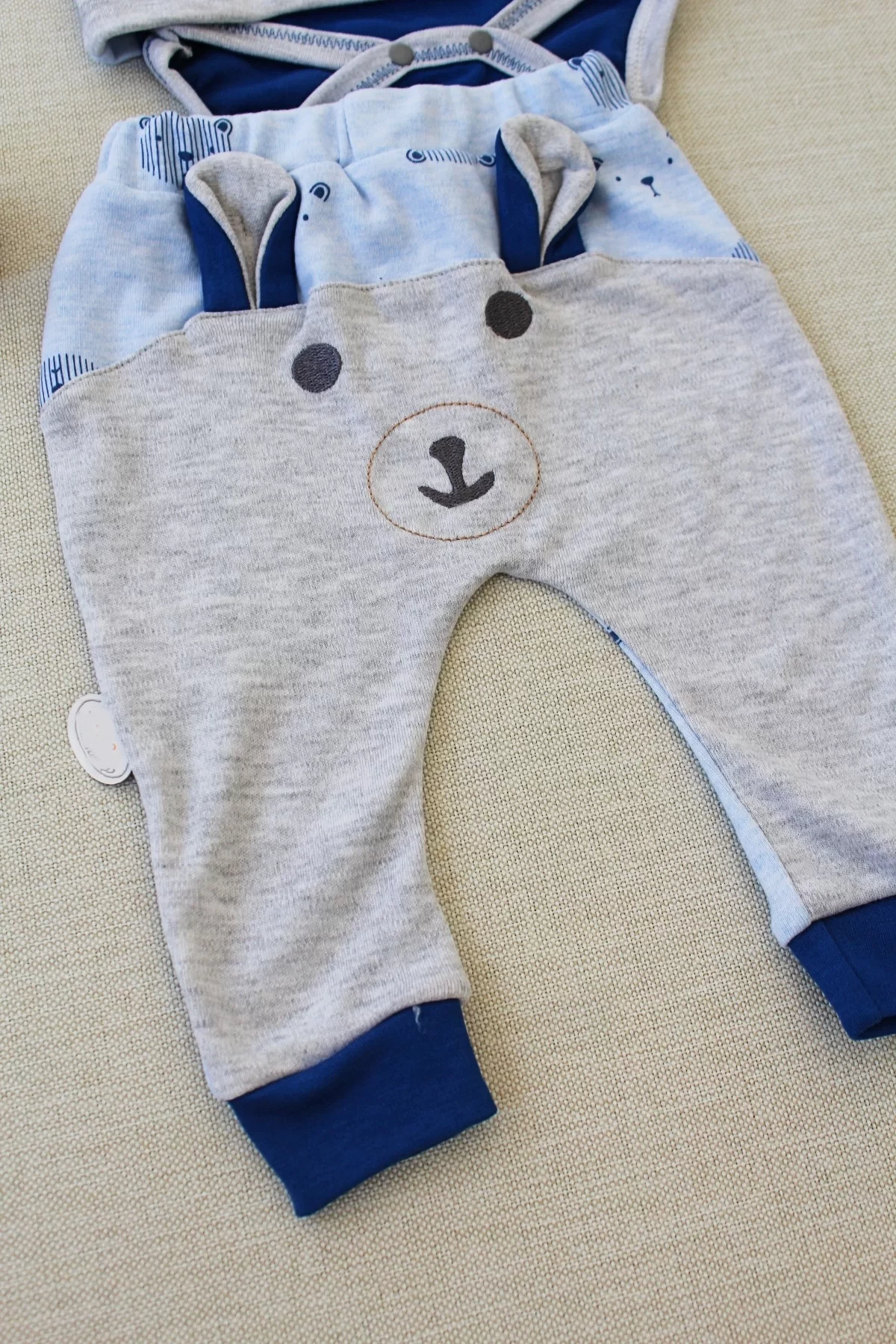 6-9 9-12 12-18 Ay Bilgili Ayıcık Baskılı Kapşonlu Sweat İç Zıbınlı Uzun Kollu 3lü Erkek Bebek Takımı - Görsel 3