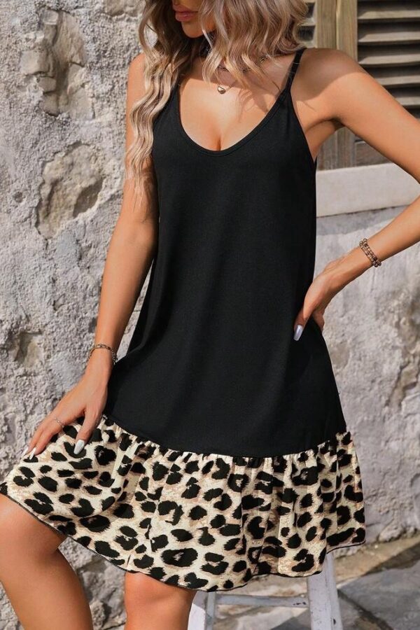 Kadın Ip Askılı Yuvarlak Yakalı Leopar Detaylı Elbise