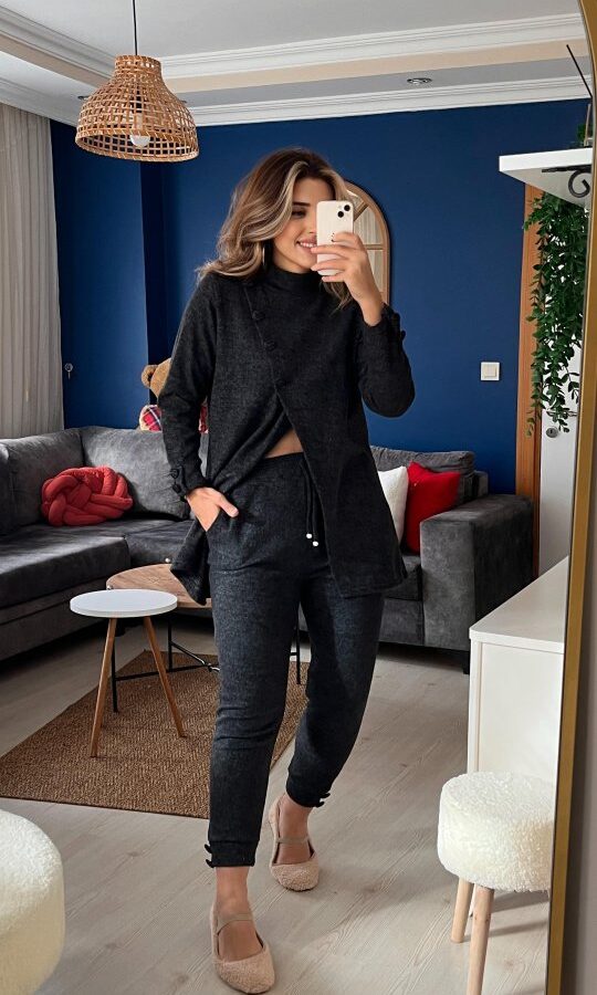 Kadın Uzun Kollu Balıkçı Yaka önden Düğmeli Bluz Ve Pantolon Yumoş Ikili Takım