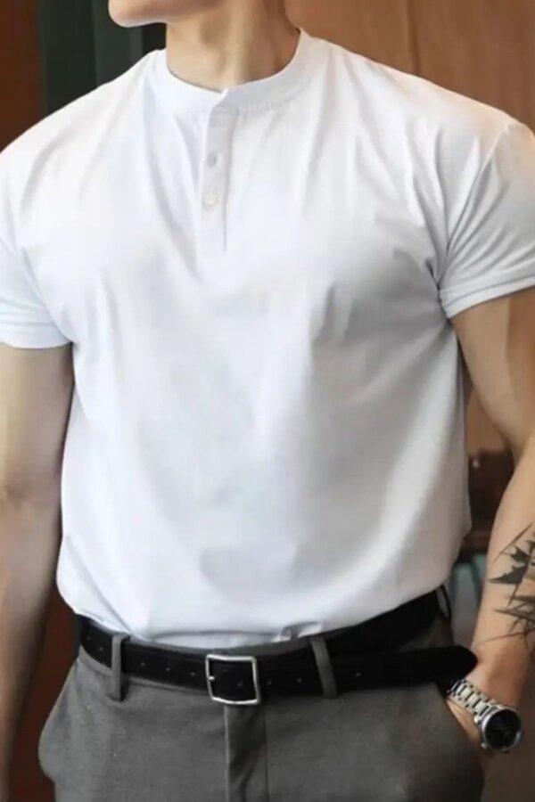 Erkek Kısa Kollu Hakim Yaka önü Düğmeli Viskon Tişört