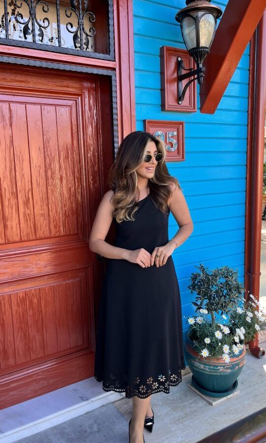 Kadın Kolsuz Etek Ucu Lazer Kesim çiçek Desenli Midi Boy Janjan Krep Elbise