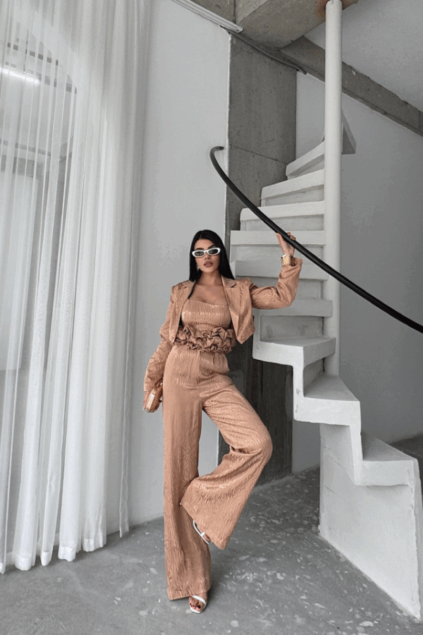 JAKARLI BLUZU TASARIM DETAYLI CEKET-PANTOLON-BLUZ 3 LÜ TAKIM - Bej