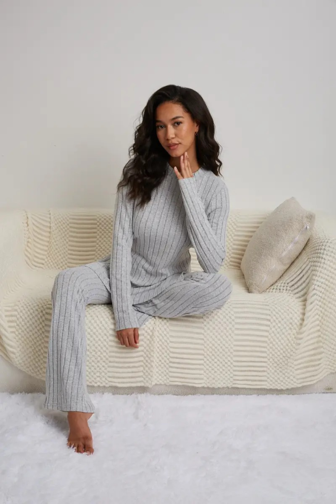 Kadın Uzun Kollu Yuvarlak Yaka Yandan Yırtmaç Detaylı şardonlu Kaşkorse Bluz Ve Pantolon Ikili Takım - Görsel 11