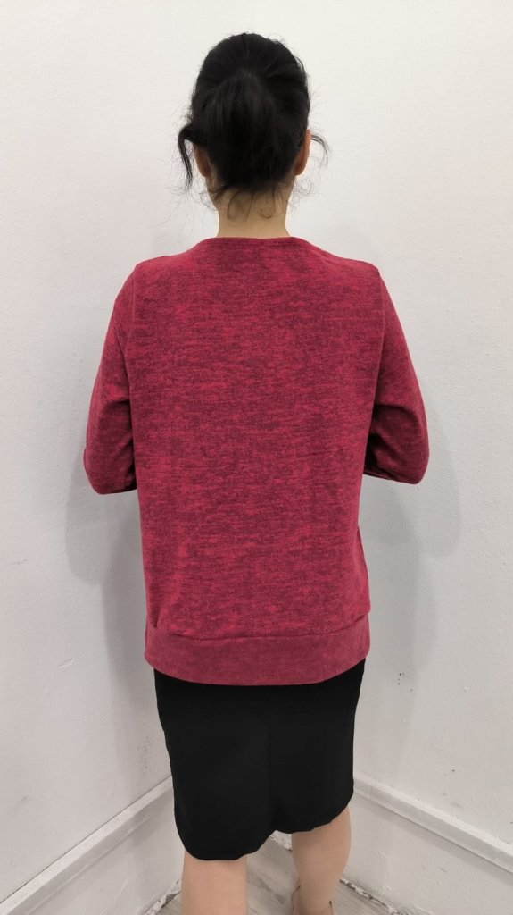 Kadın Uzun Kollu Kruvaze Yaka Kol Ve Etek Ucu Manşet Detay Yumoş Bluz - Görsel 3