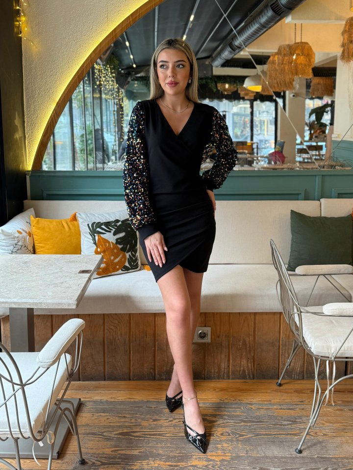 Kadın Uzun Kollu Pul Payetli Kruvaze Yaka Yandan Düğmeli Kısa Ithal Krep Elbise - Görsel 6