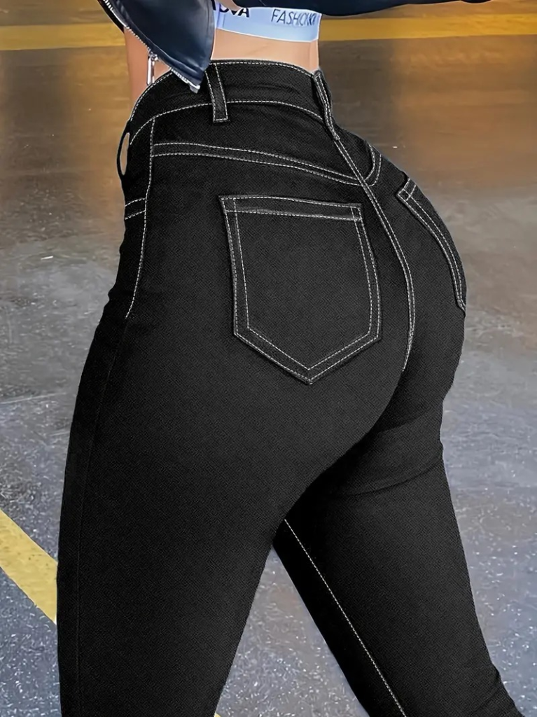 Kadın Yüksek Bel önden Düğmeli Dar Kesim Kot Pantolon - Görsel 4