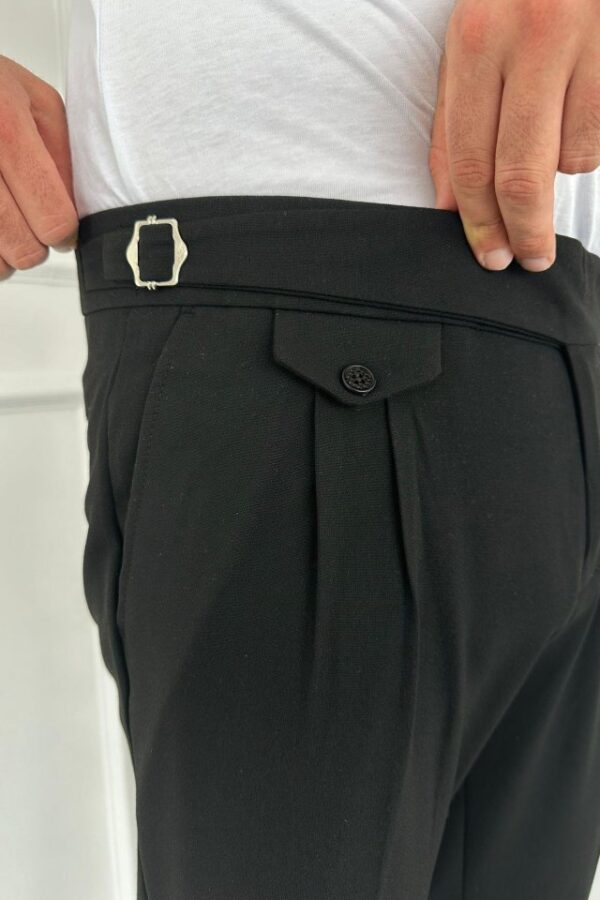 Erkek Bel Toka Detaylı Pileli Old Money Pantolon