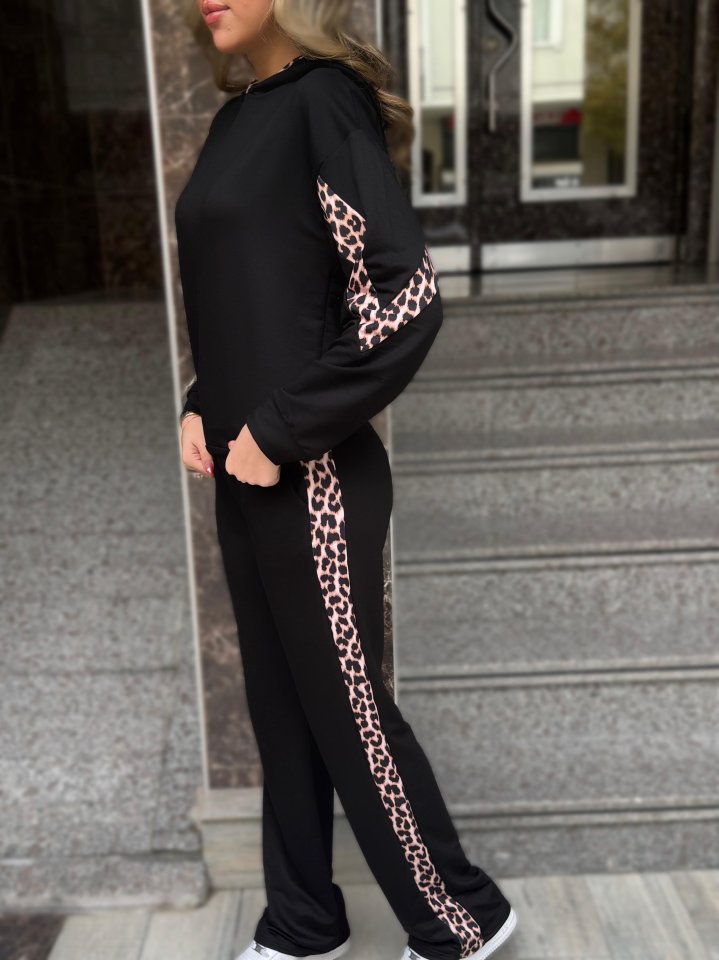 Kadın Kapüşonlu Leopar Detay Sweat Ve Yüksek Bel Yanları Leopar şeritli Bol Paça Pantolon Ikili Takım - Görsel 4