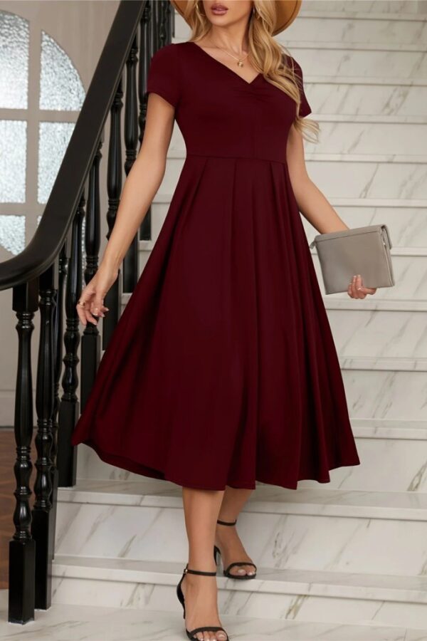 Kadın Kısa Kollu V Yakalı önden Pileli Midi Janjan Krep Elbise