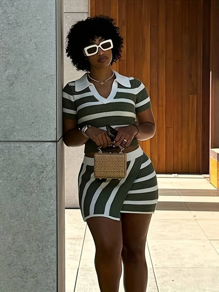 Kadın Kısa Kollu Polo Yaka Crop Asimetrik Mini Triko Etek Ikili Takım - Görsel 6