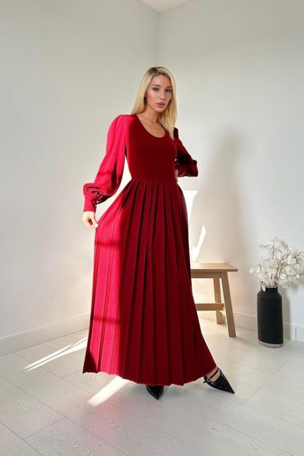 Siyah Bisiklet Yaka Elbise